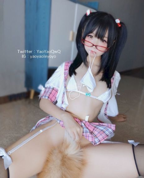 住在隔壁的女孩