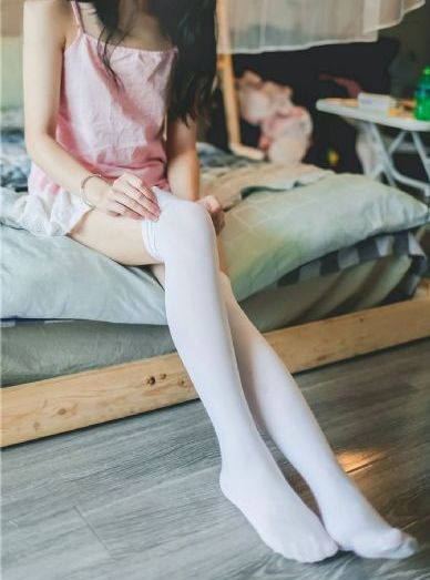 百媚千娇
