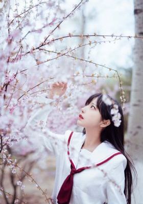 女教师的凌唇教室在线